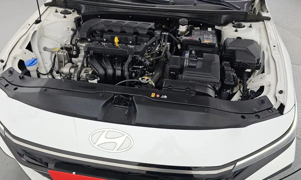 Hyundai AVANTE — фото 9