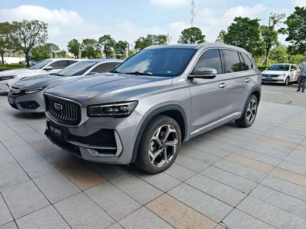Geely Xingyue L — фото 1