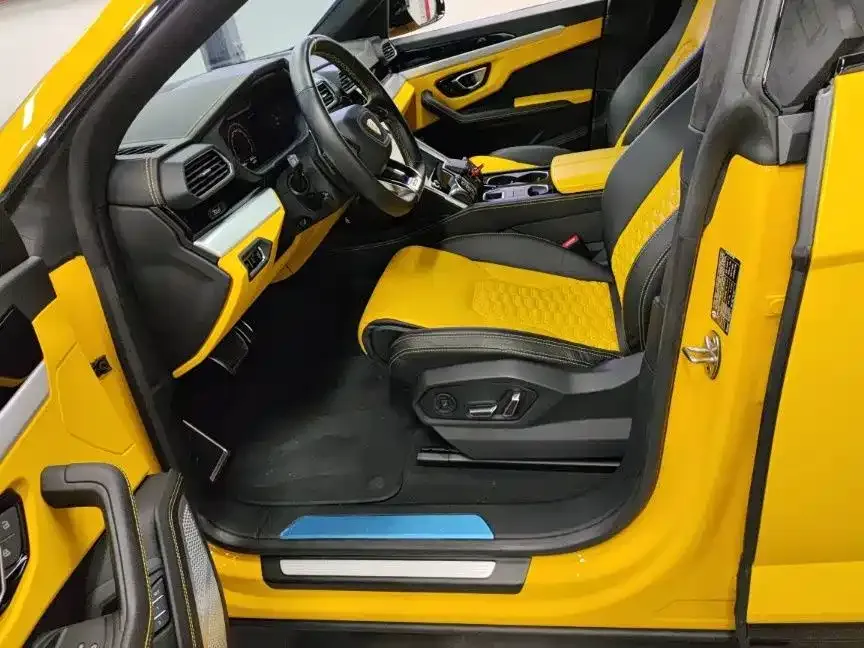 Lamborghini Urus — фото 2