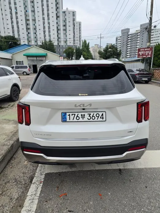 Kia Sorento — фото 6