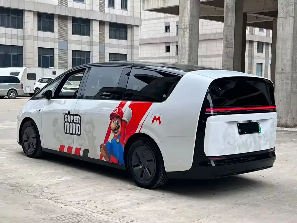 Li Auto MEGA — фото 9