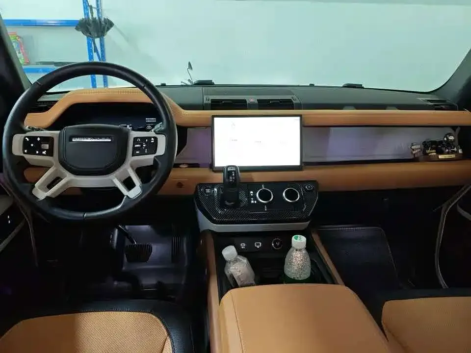 Land Rover Defender — фото 4