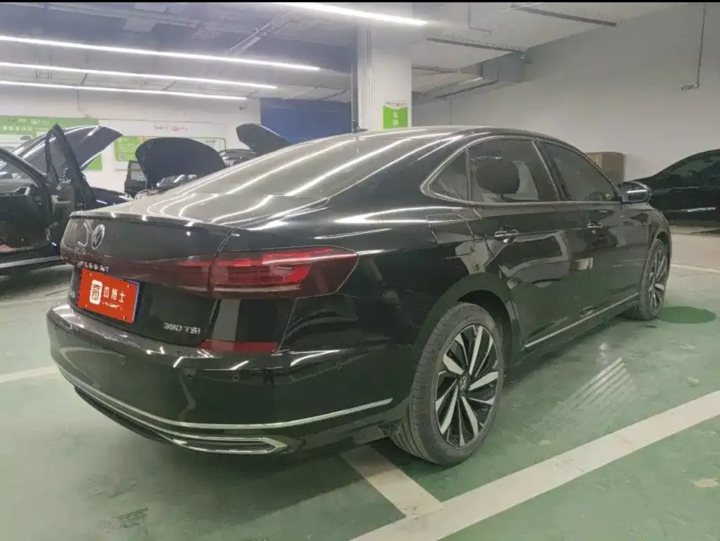 Volkswagen Passat — фото 5