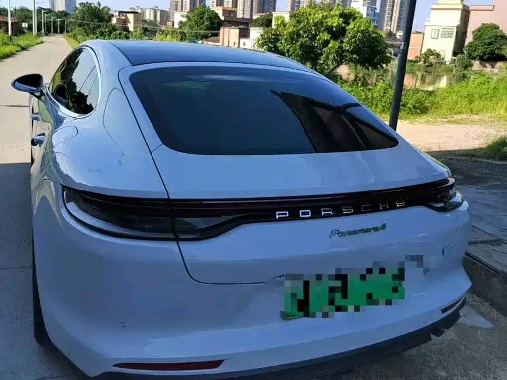 Porsche Panamera Hybrid — фото 3