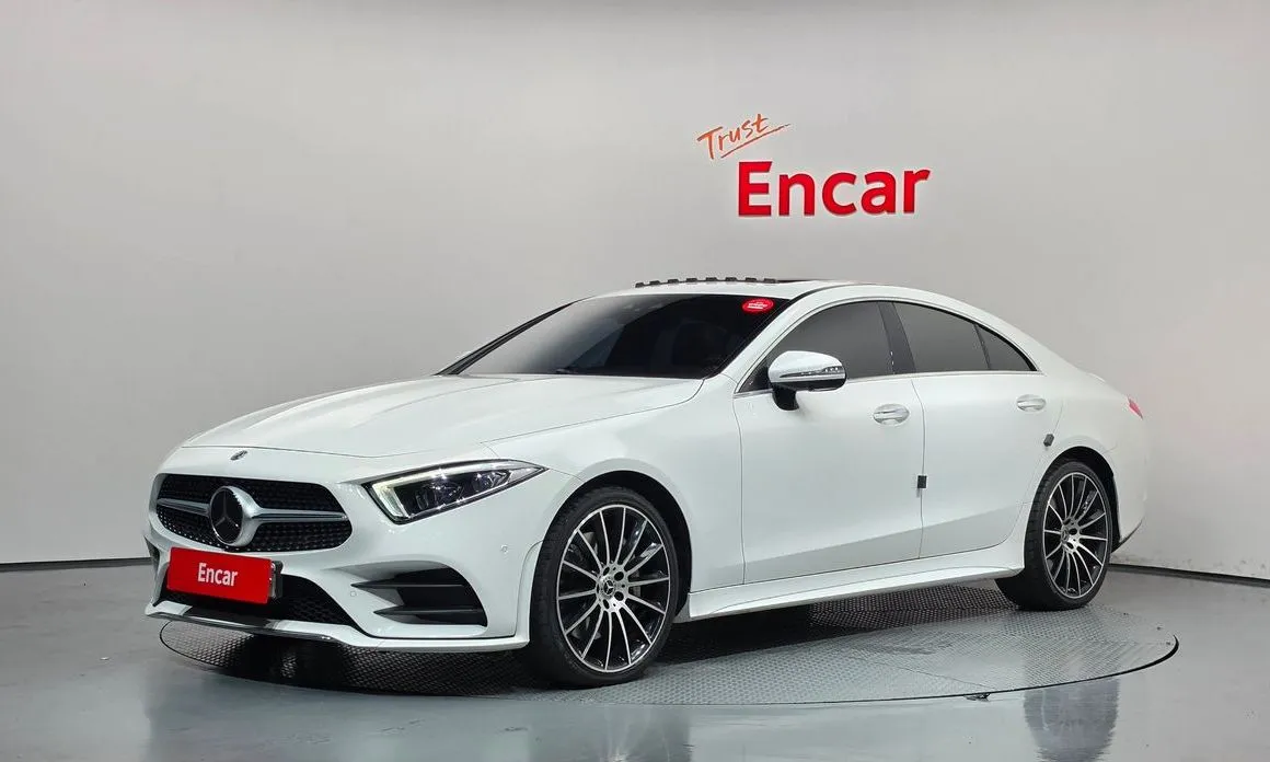 Mercedes-Benz CLS-Class — фото 1
