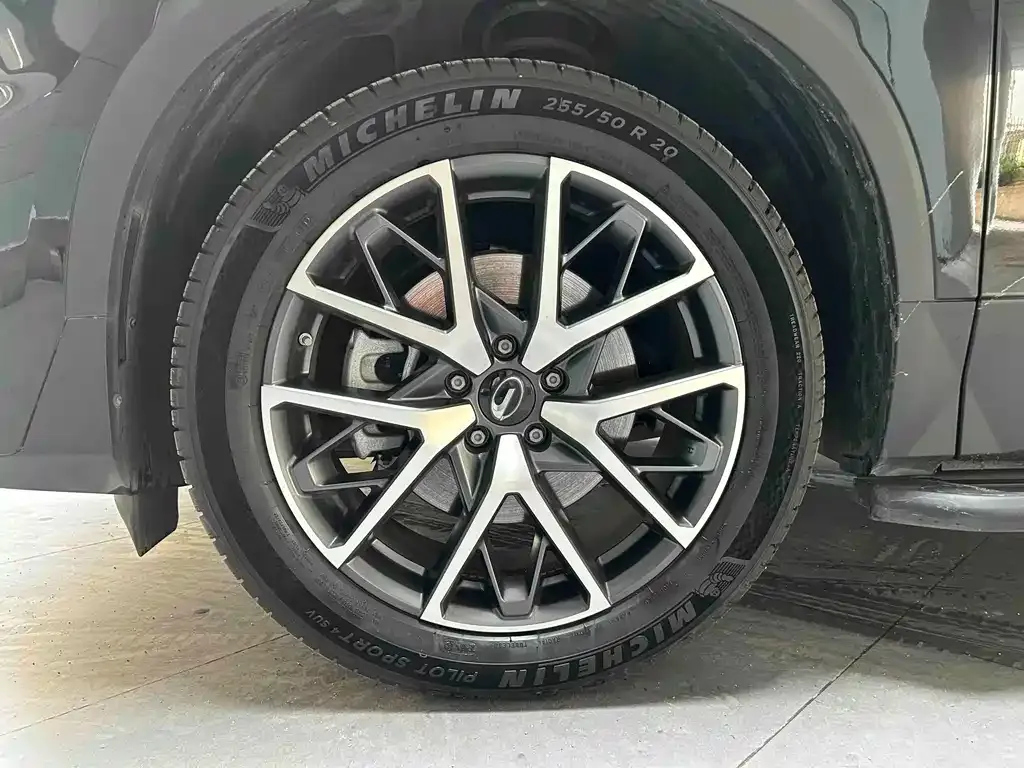 GAC Motor Trumpchi GS8 — фото 7