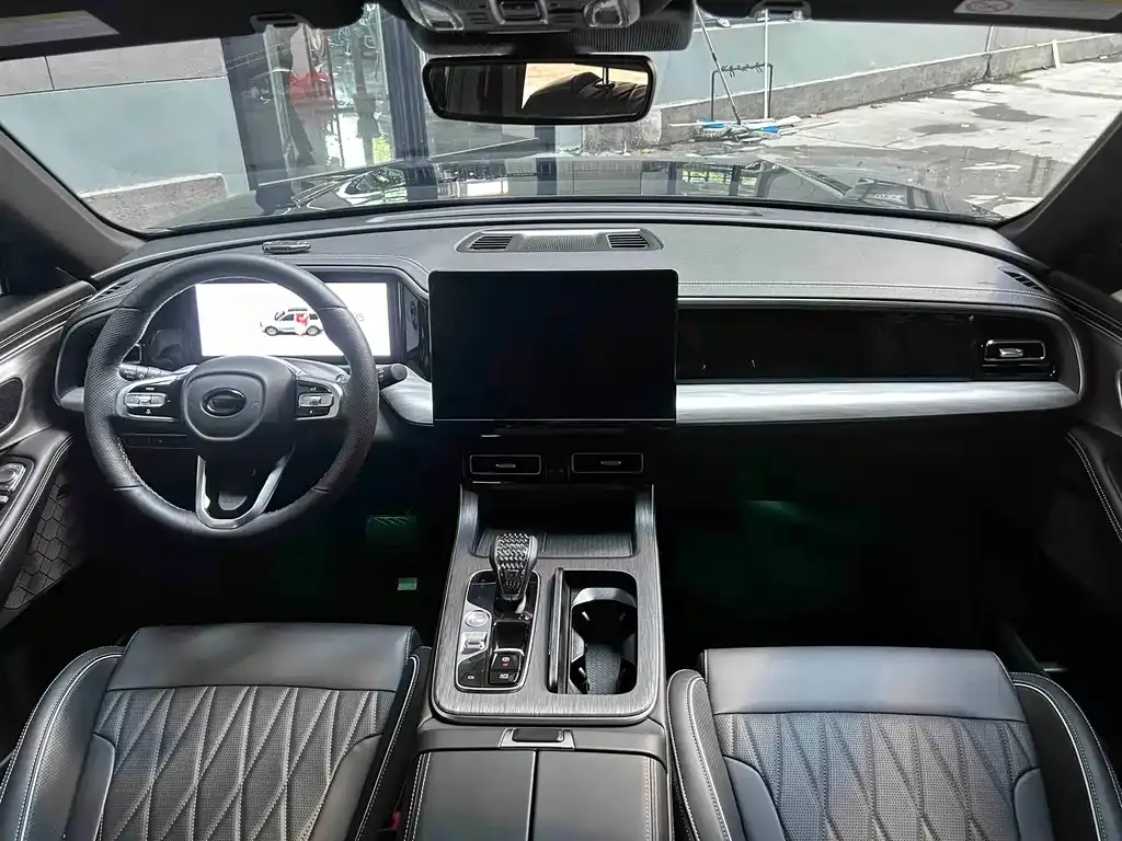 GAC Motor Trumpchi GS8 — фото 4