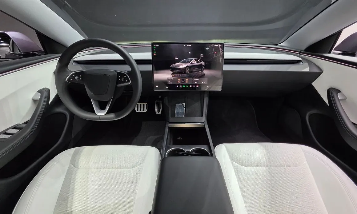Tesla Model 3 — фото 6