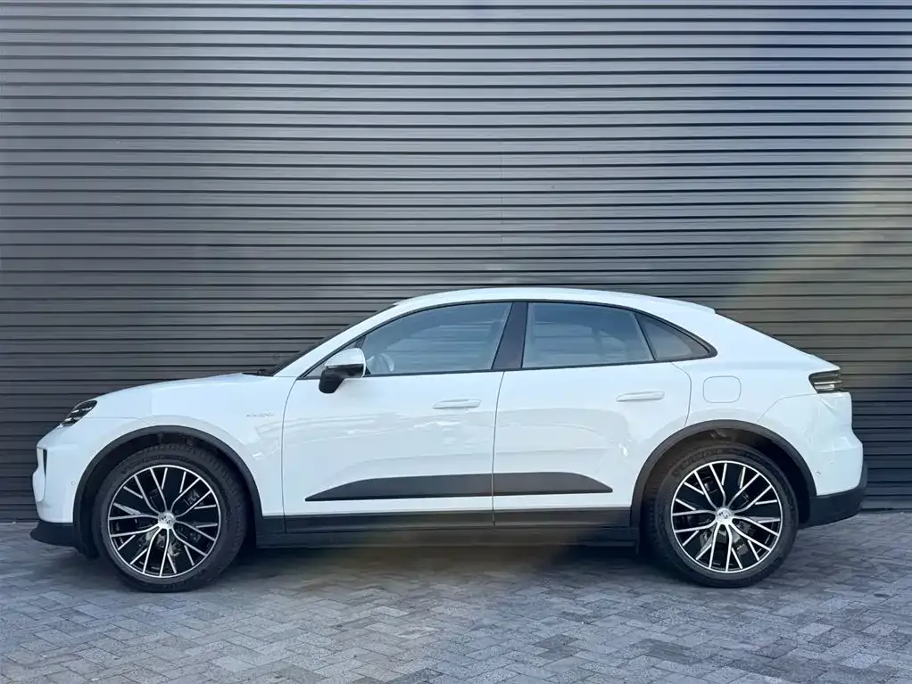 Porsche Macan EV — фото 8