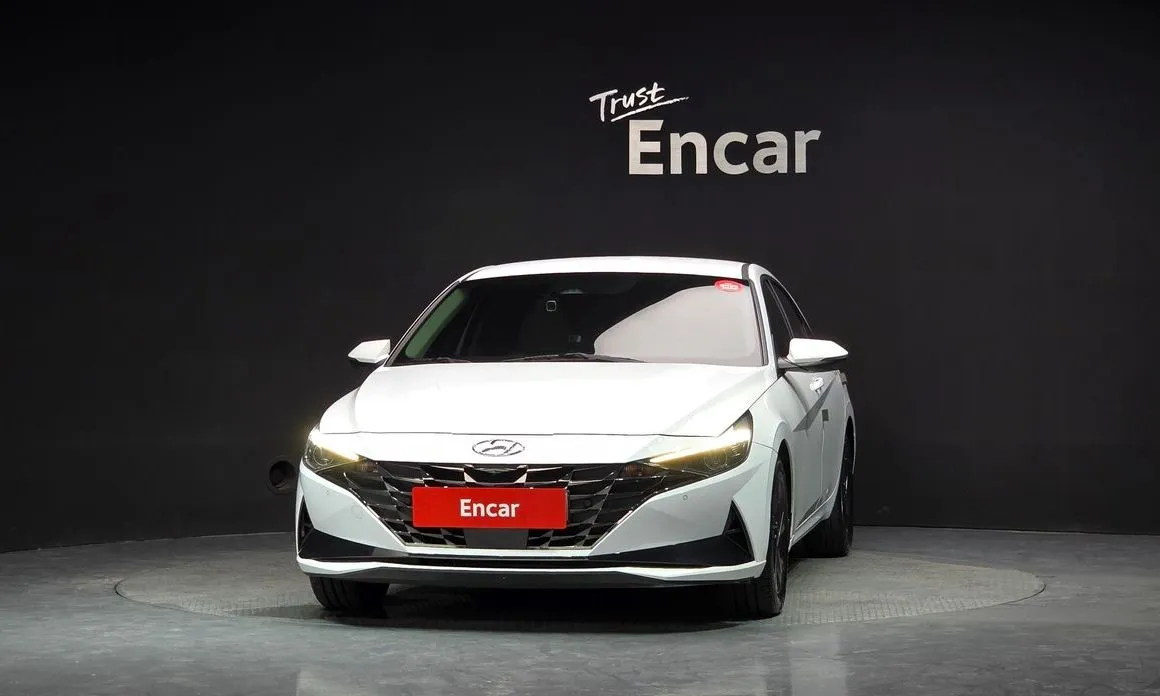 Hyundai AVANTE — фото 4
