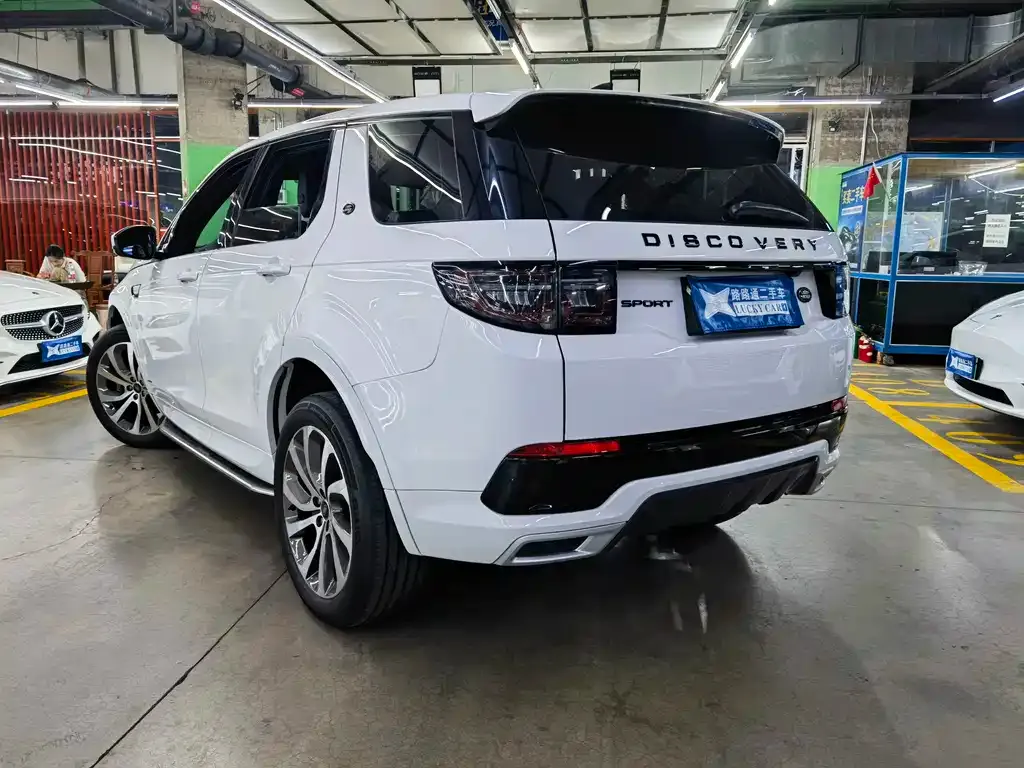 Land Rover Discovery Sport — фото 9