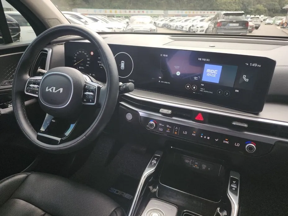Kia Sorento — фото 6