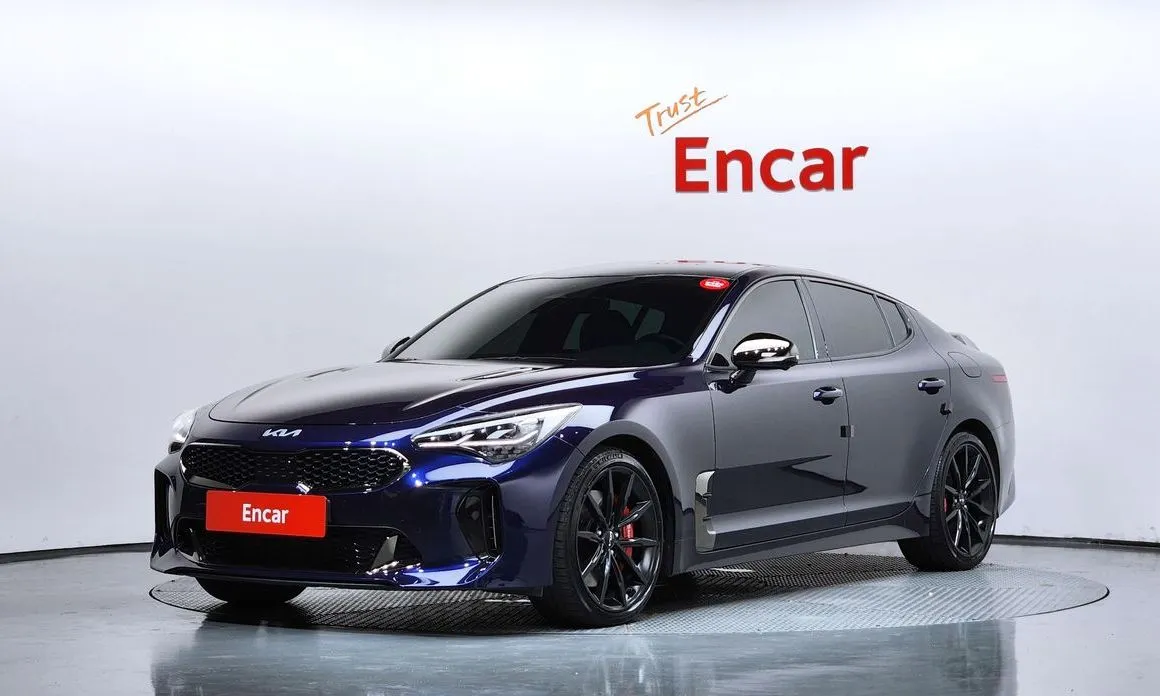 Kia Stinger — фото 1