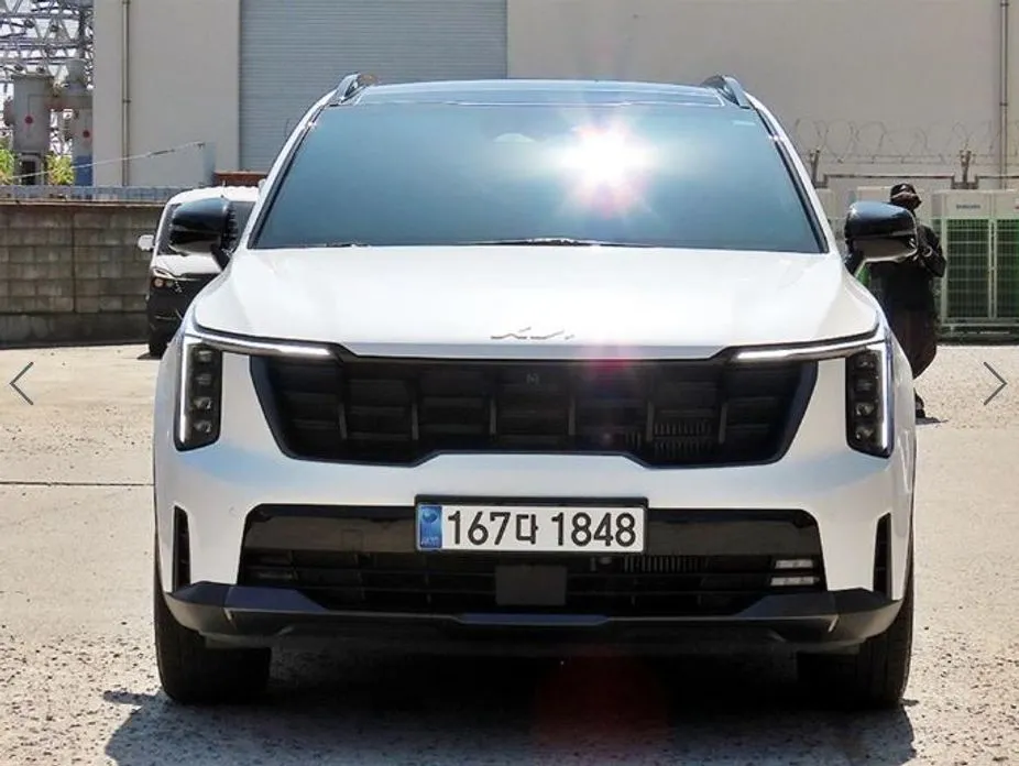 Kia Sorento — фото 1