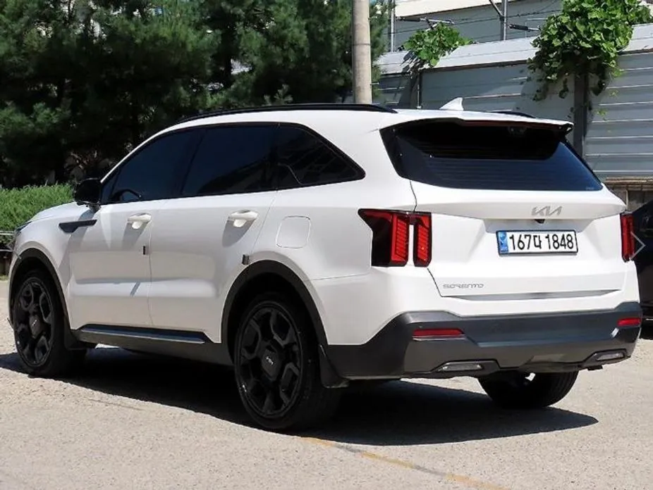 Kia Sorento — фото 5