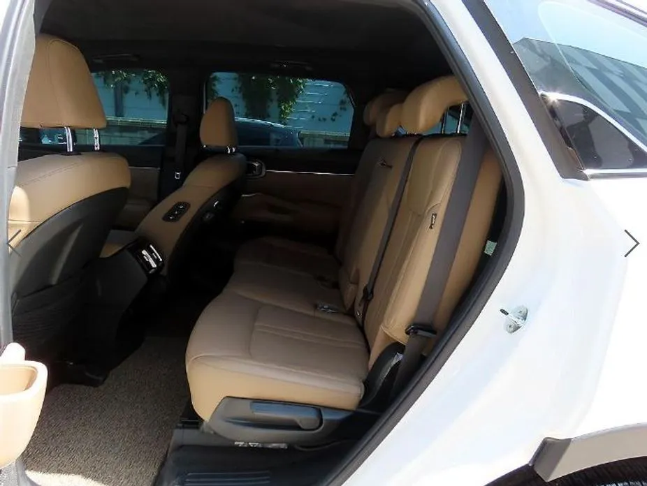 Kia Sorento — фото 3