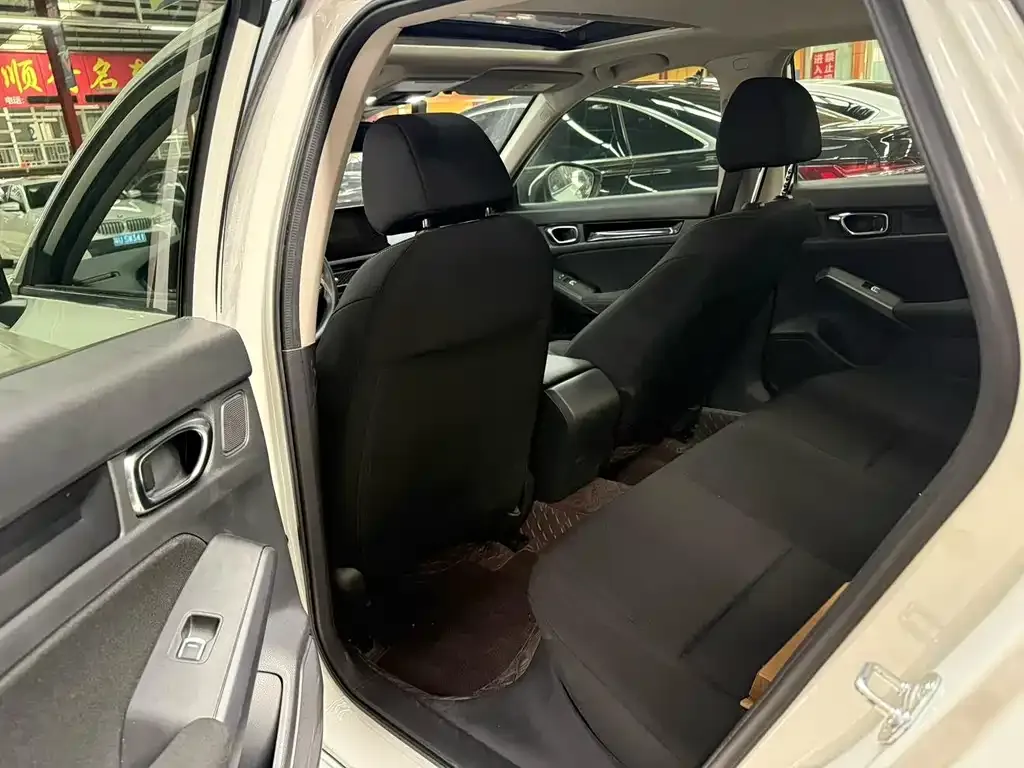 Honda Civic — фото 8