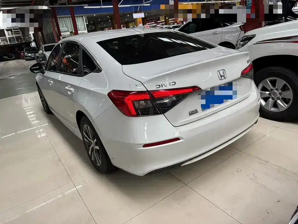 Honda Civic — фото 5