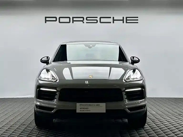 Porsche Cayenne — фото 3
