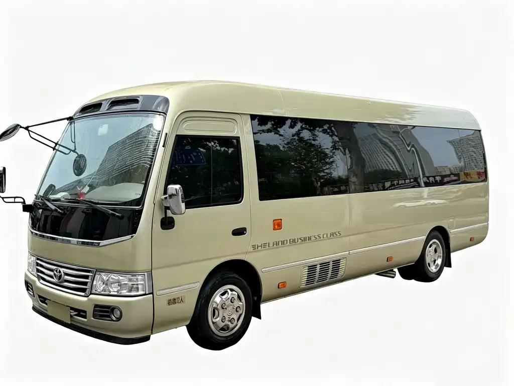 Toyota Coaster — фото 1