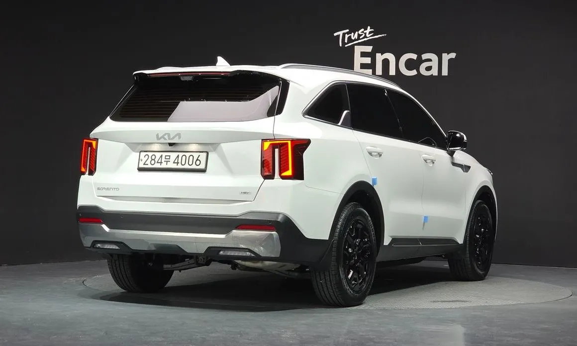 Kia Sorento — фото 4