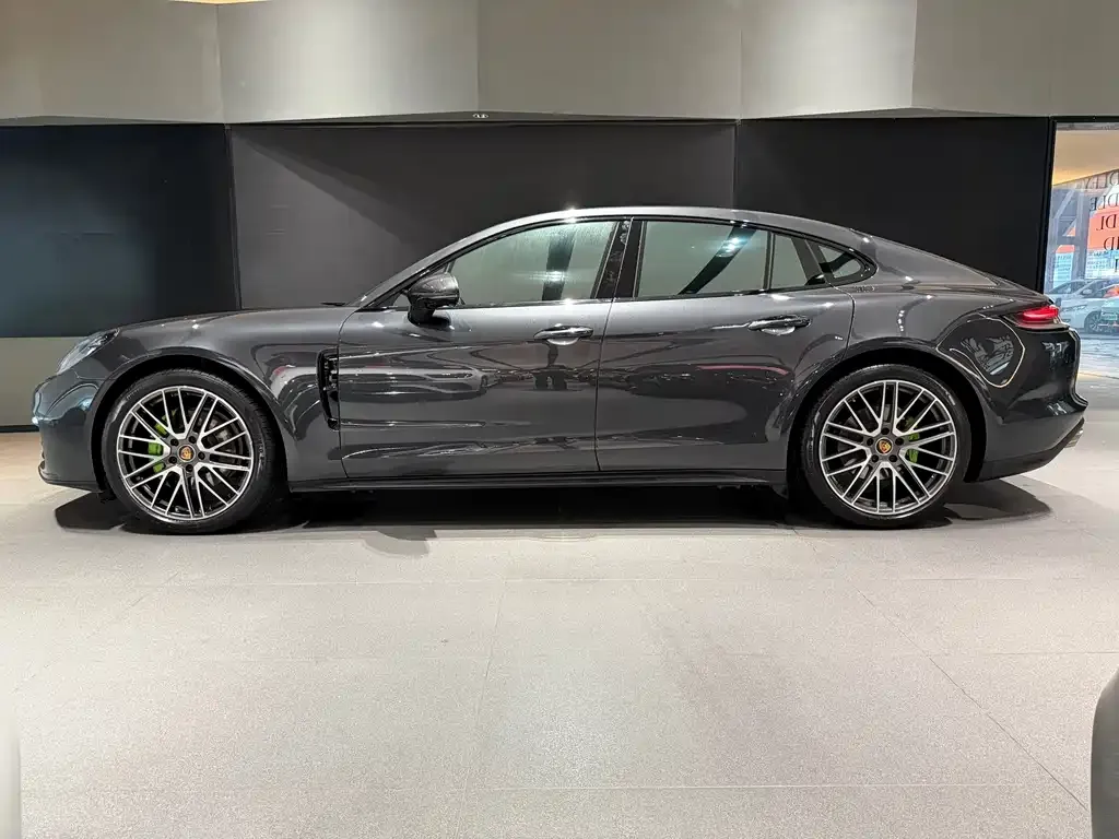 Porsche Panamera — фото 8