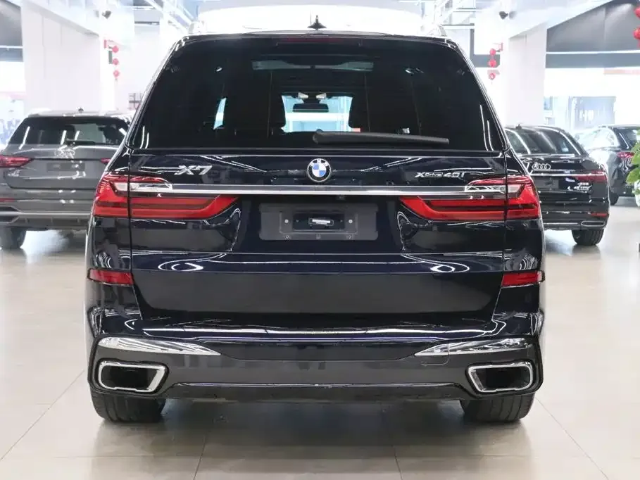 BMW X7 — фото 5