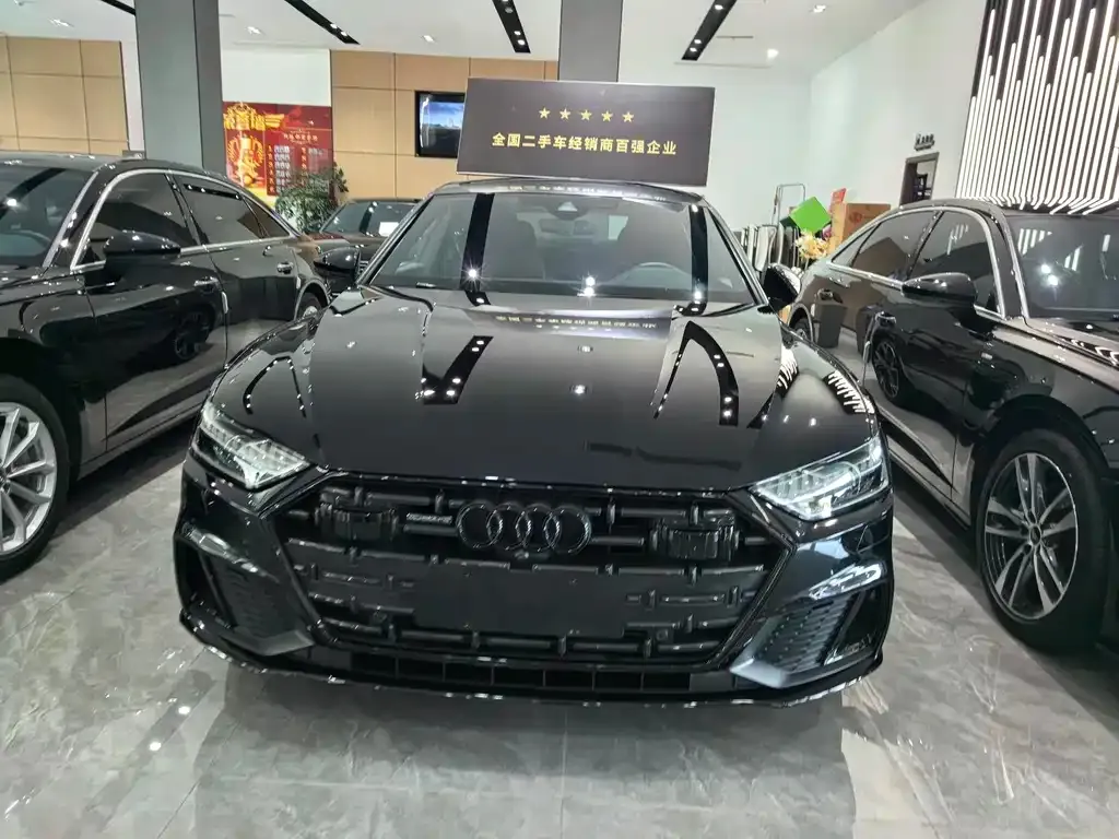 Audi A7L — фото 6
