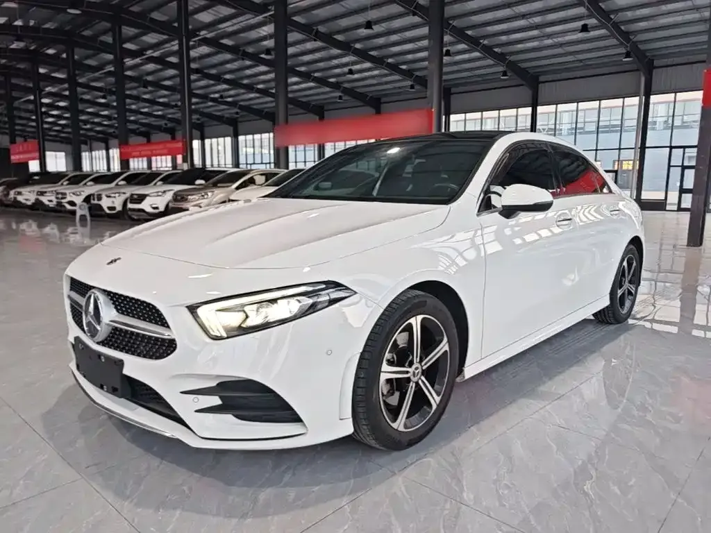 Mercedes-Benz A-Class — фото 1