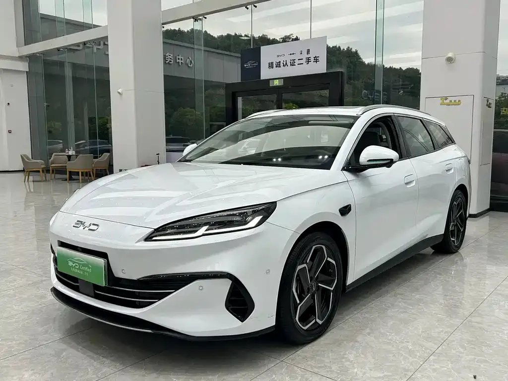 BYD Seal 06 DM-i Touring — фото 1