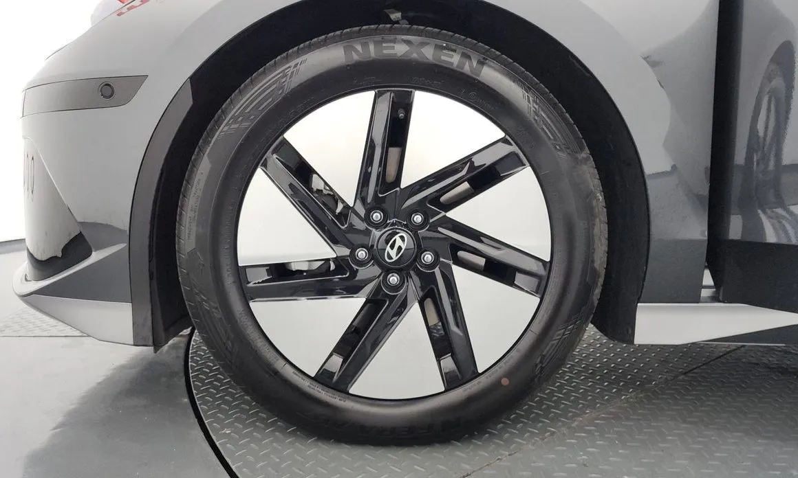 Hyundai Ioniq6 — фото 10
