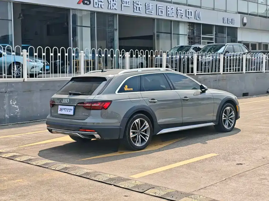 Audi A4 (Import) — фото 3