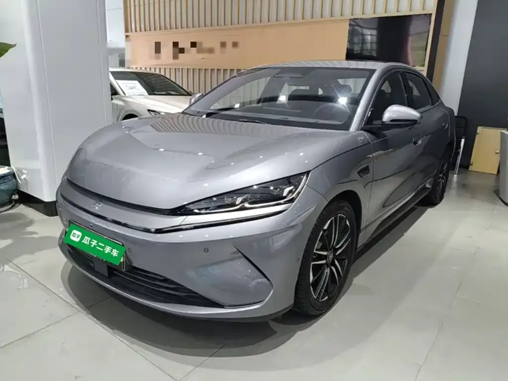 BYD Qin L — фото 1