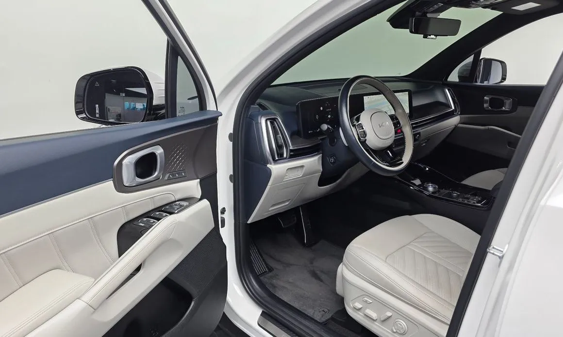 Kia Sorento — фото 5