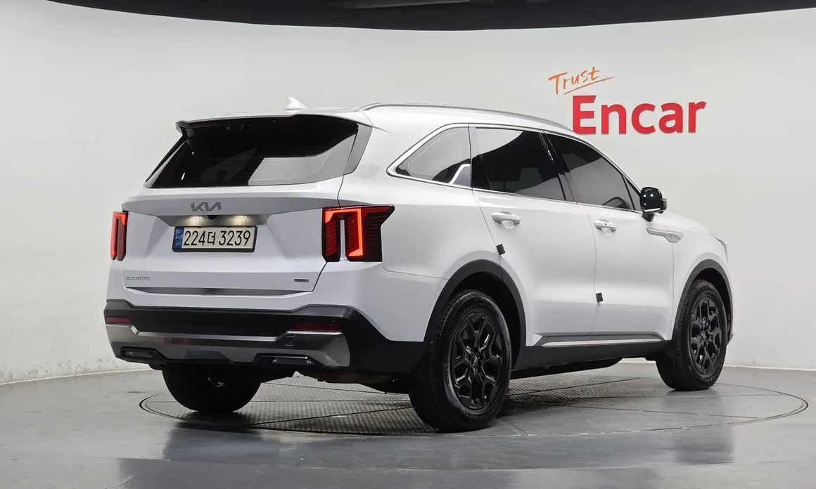 Kia Sorento — фото 3