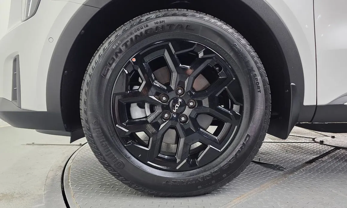 Kia Sorento — фото 4