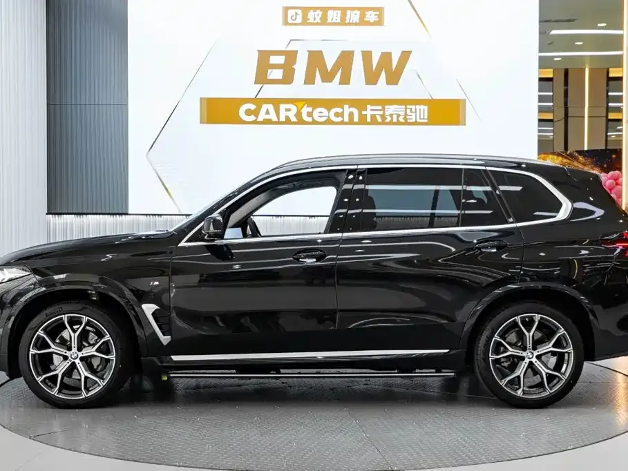 BMW X5 — фото 2