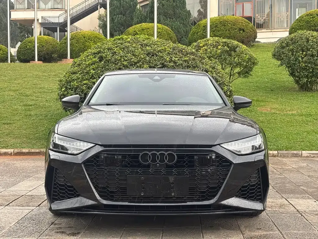 Audi A7L — фото 7