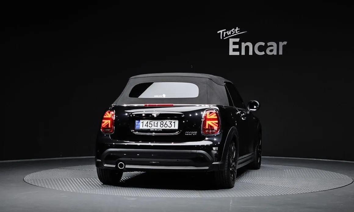Mini Cooper Convertible — фото 4