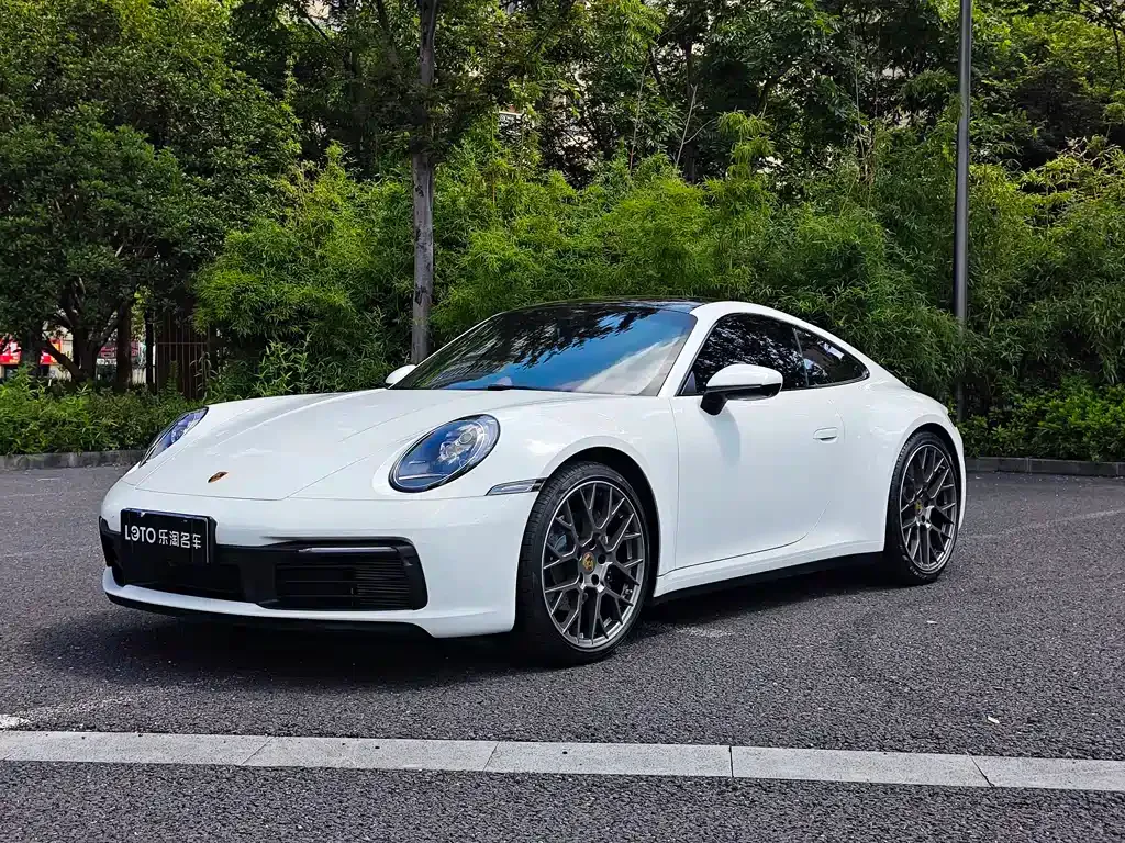 Porsche 911 — фото 1
