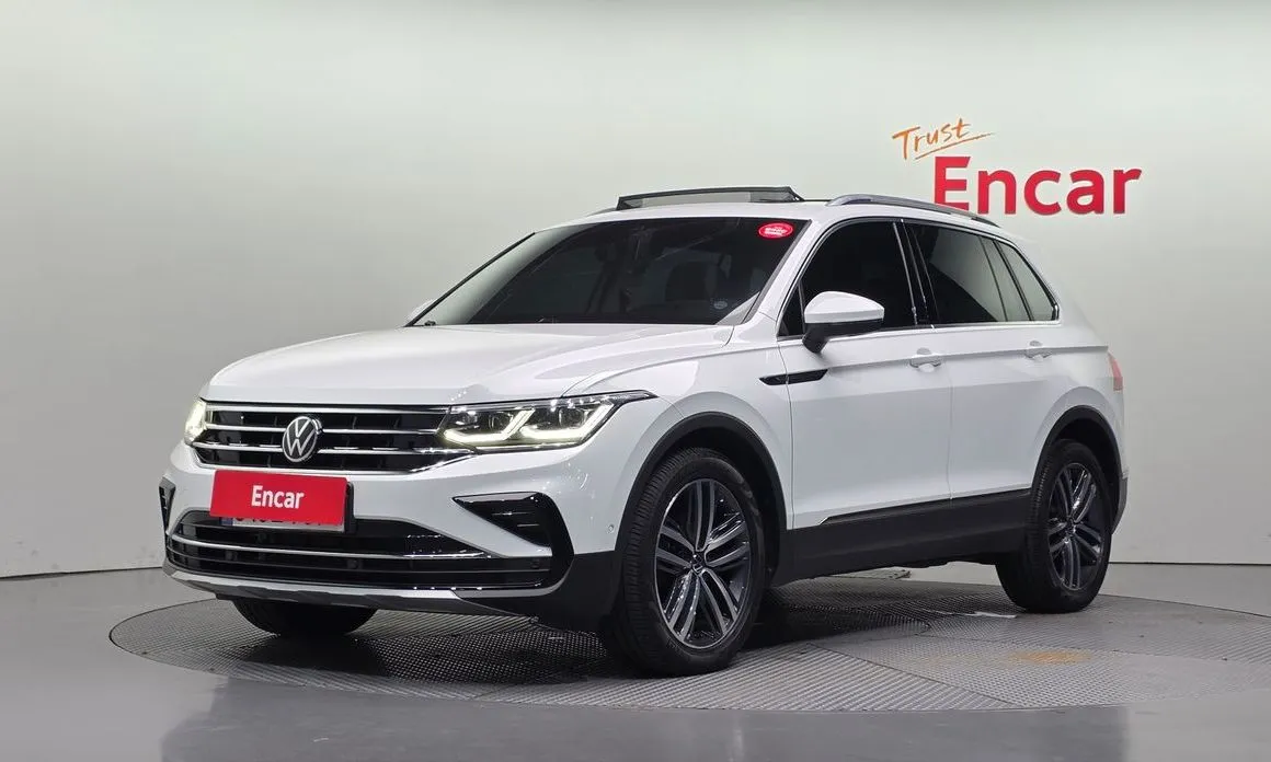 Volkswagen Tiguan — фото 1
