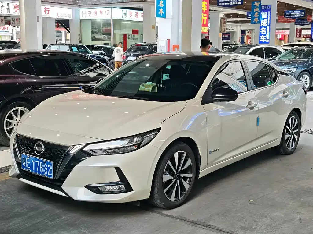 Nissan Sylphy — фото 1