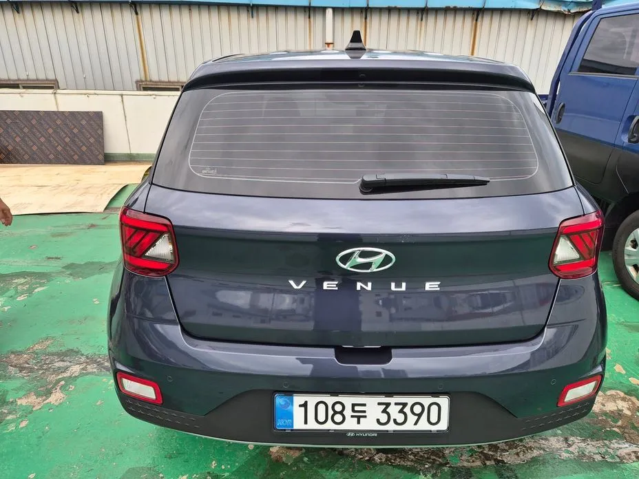Hyundai Venue — фото 2