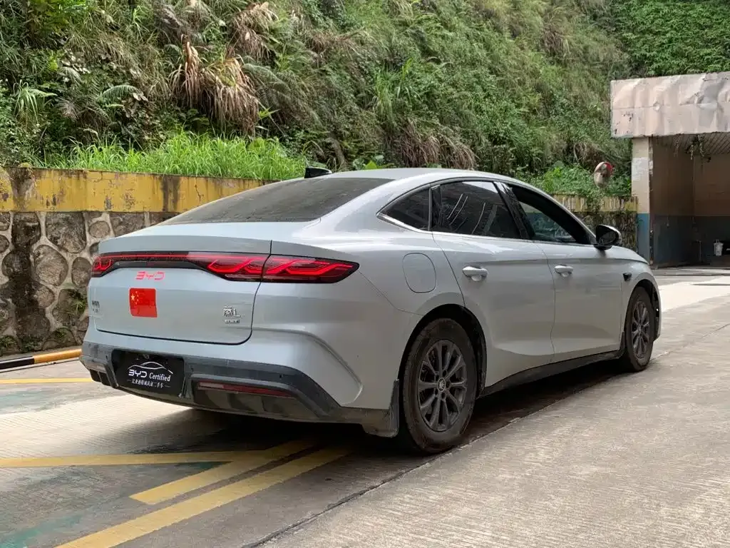 BYD Qin L — фото 6