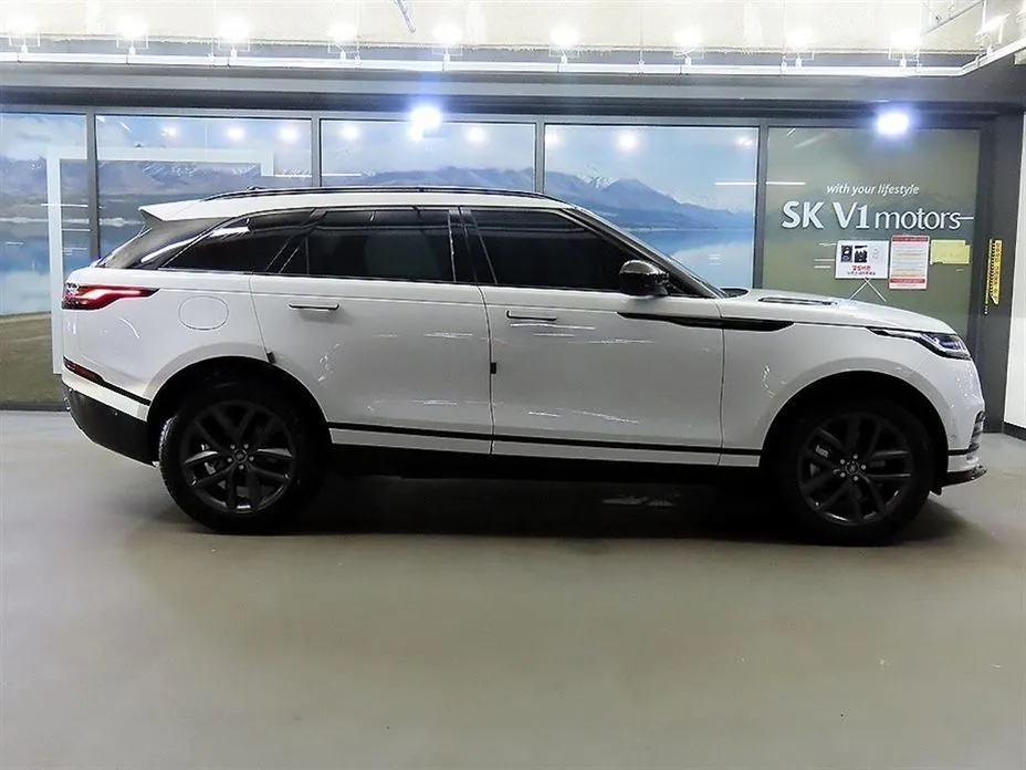 Land Rover Range Rover Velar — фото 10