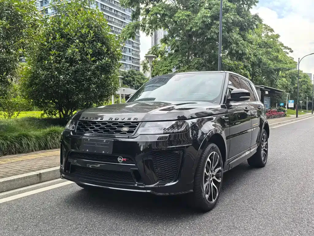 Land Rover Sport — фото 1