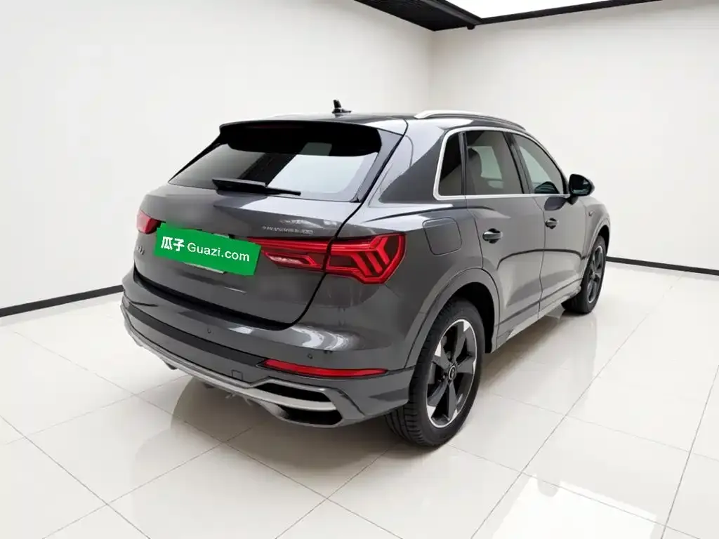 Audi Q3 — фото 3