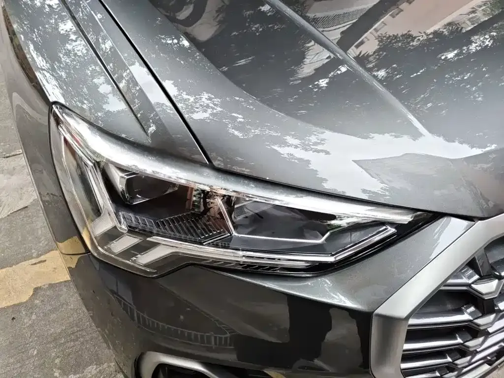 Audi Q3 — фото 7