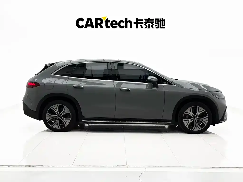 Mercedes-Benz EQE SUV — фото 4