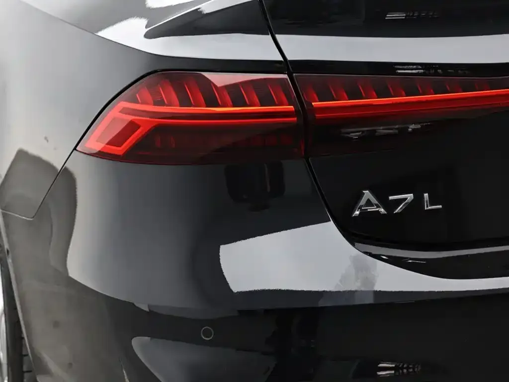 Audi A7L — фото 3